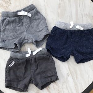 Carters boys shorts 3-6 months